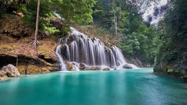 Lapopu Waterfall