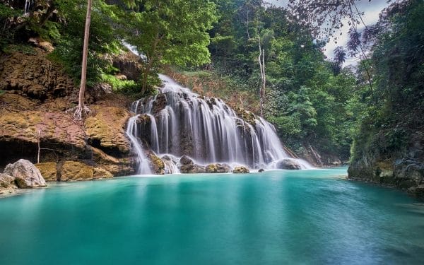 Lapopu Waterfall